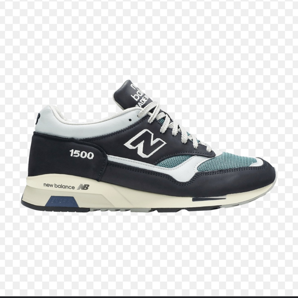 Youth Boys size 4.5 (6.5 women’s)New Balance Made In England 1500